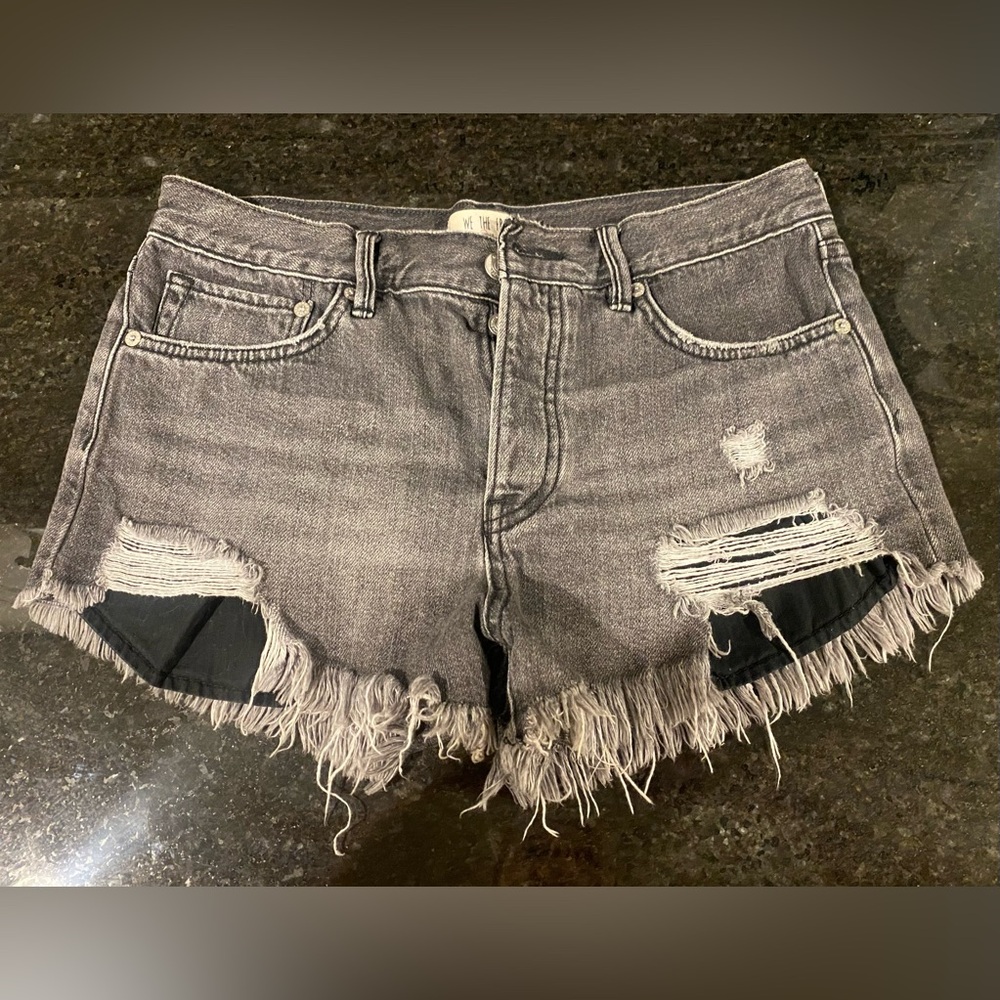 Free People Distressed Shorts Size 27